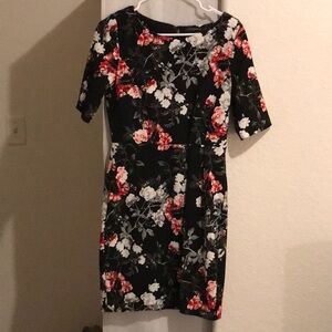 Floral Scoop Neck Women's Dress - Black with Red & White Flowers